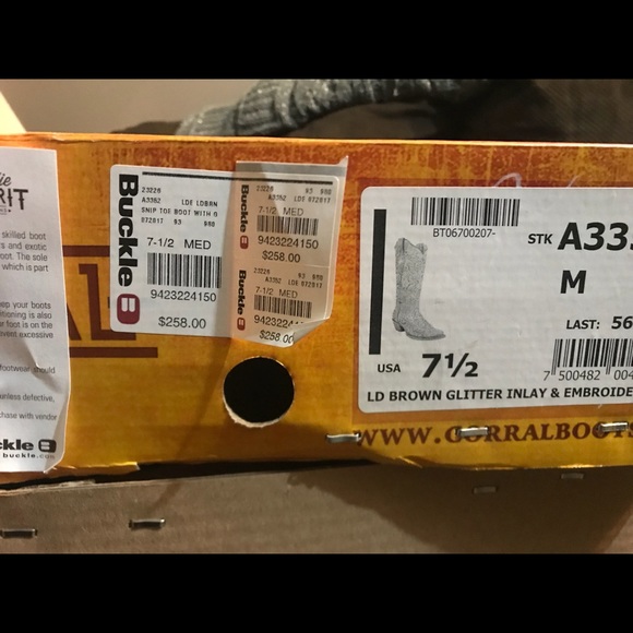 Corral boots - Picture 4 of 4